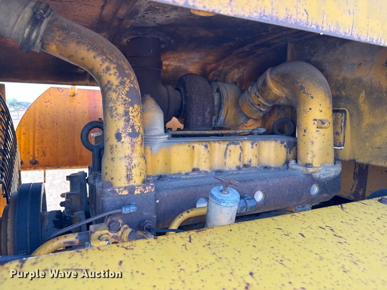 image for item ND9434 1969 Caterpillar 950 wheel loader
