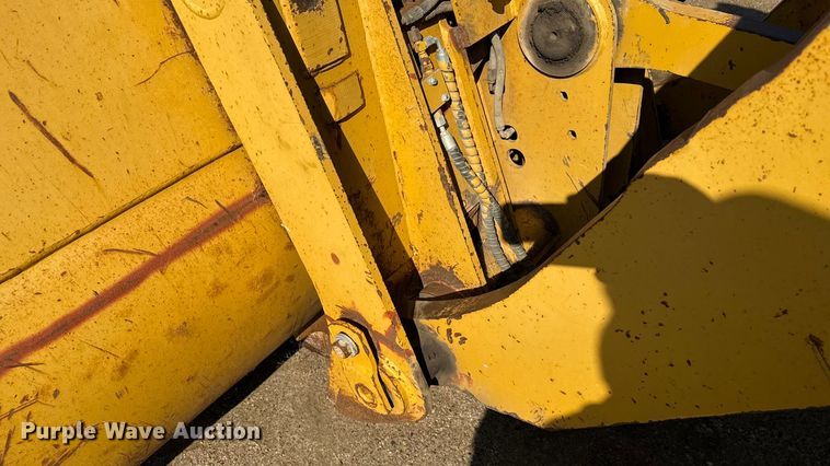 image for item ND9435 2001 Caterpillar 950G wheel loader