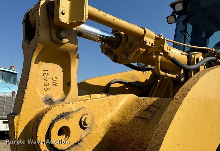 image for item ND9435 2001 Caterpillar 950G wheel loader