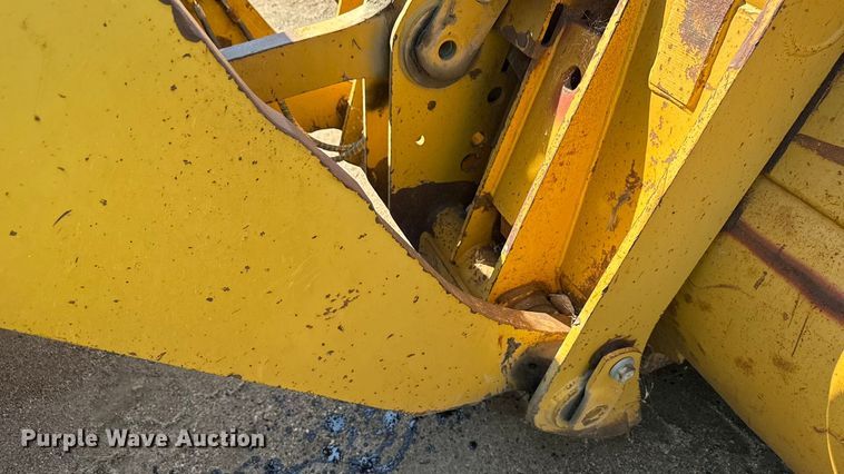 image for item ND9435 2001 Caterpillar 950G wheel loader