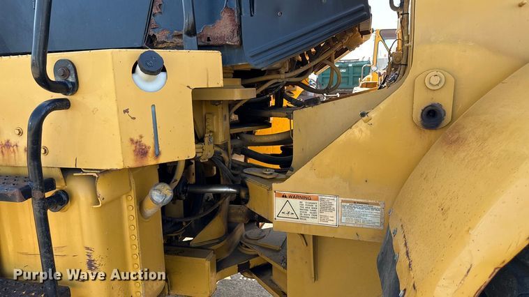 image for item ND9435 2001 Caterpillar 950G wheel loader