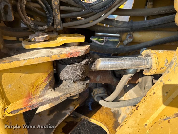 image for item ND9436 1997 Caterpillar 938F wheel loader