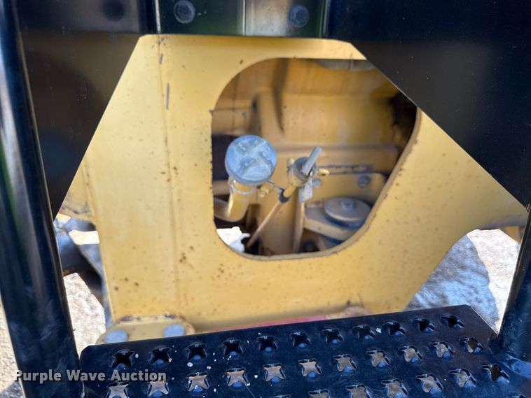 image for item ND9436 1997 Caterpillar 938F wheel loader