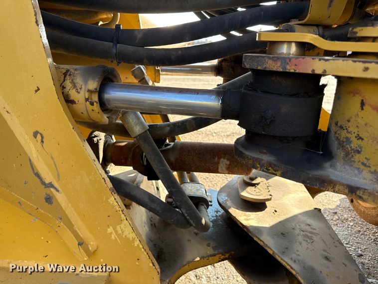 image for item ND9436 1997 Caterpillar 938F wheel loader