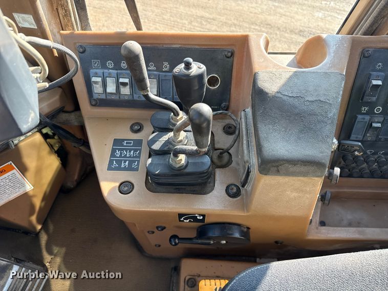 image for item ND9436 1997 Caterpillar 938F wheel loader