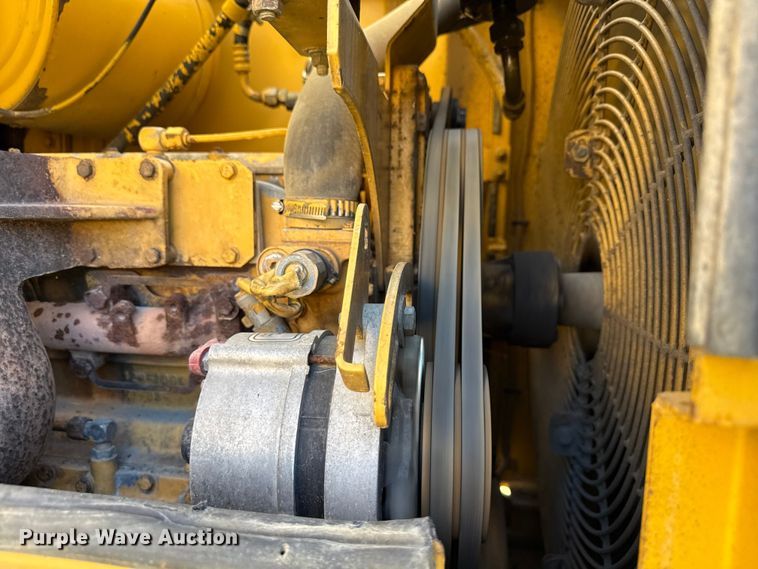 image for item ND9436 1997 Caterpillar 938F wheel loader