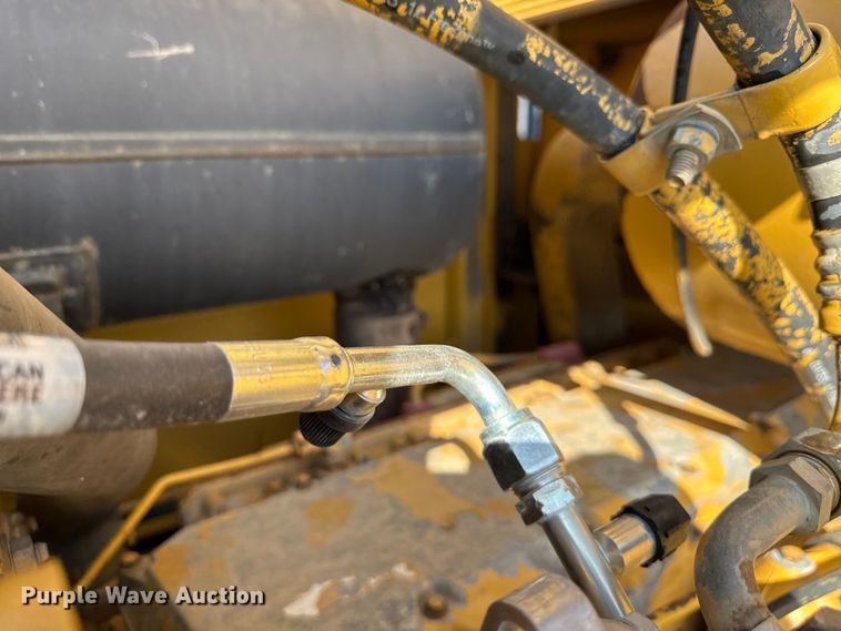 image for item ND9436 1997 Caterpillar 938F wheel loader