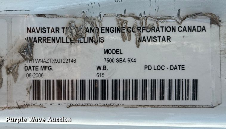 image for item NU9559 2009 International WorkStar 7500 grapple crane truck