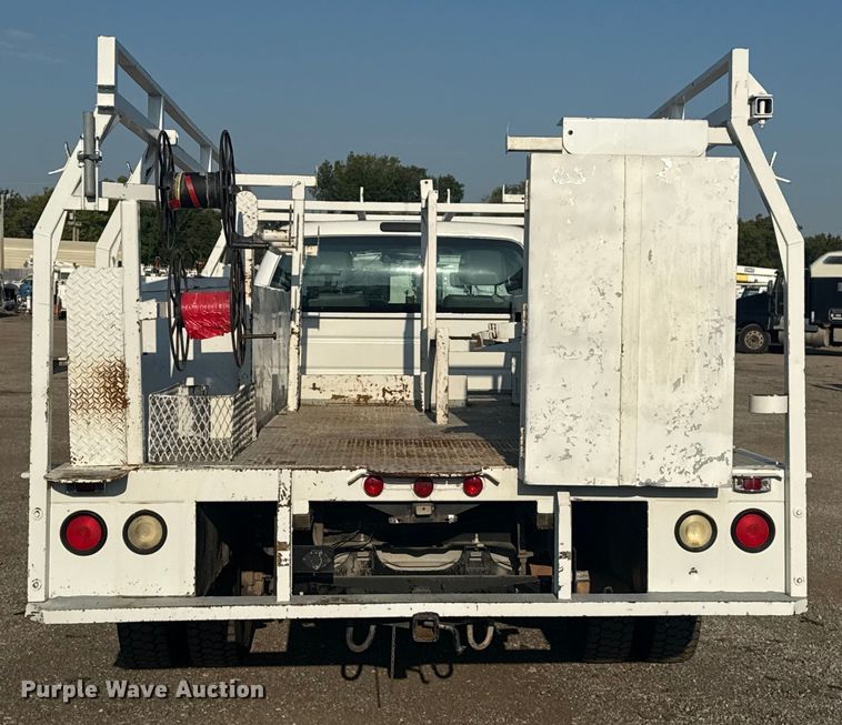 image for item NU9619 2013 Ford F450 Super Duty utility / service truck