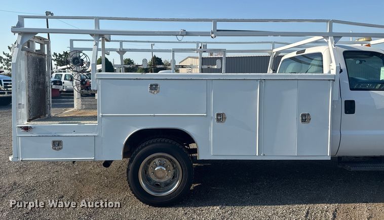 image for item NU9619 2013 Ford F450 Super Duty utility / service truck