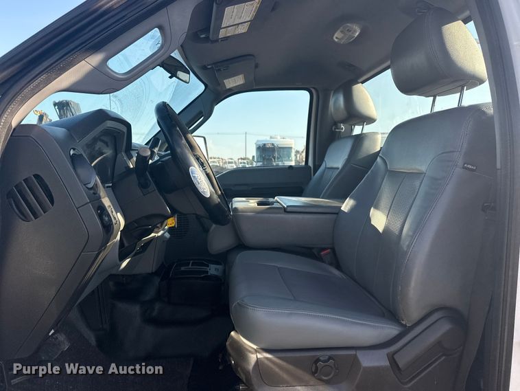 image for item NU9619 2013 Ford F450 Super Duty utility / service truck