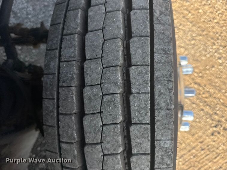 image for item NU9619 2013 Ford F450 Super Duty utility / service truck