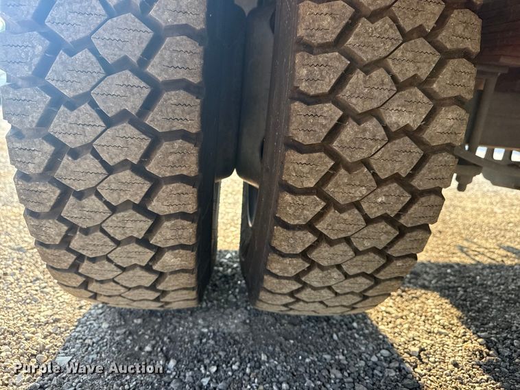 image for item NU9619 2013 Ford F450 Super Duty utility / service truck