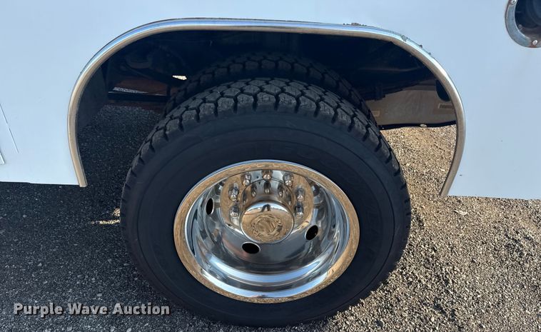 image for item NU9619 2013 Ford F450 Super Duty utility / service truck