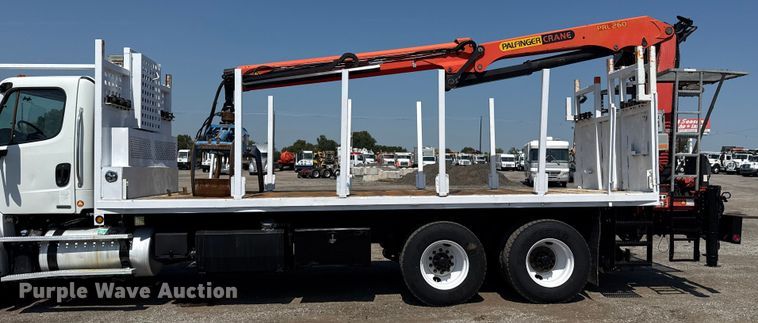 image for item NU9632 2012 Freightliner Business Class M2 grapple crane truck