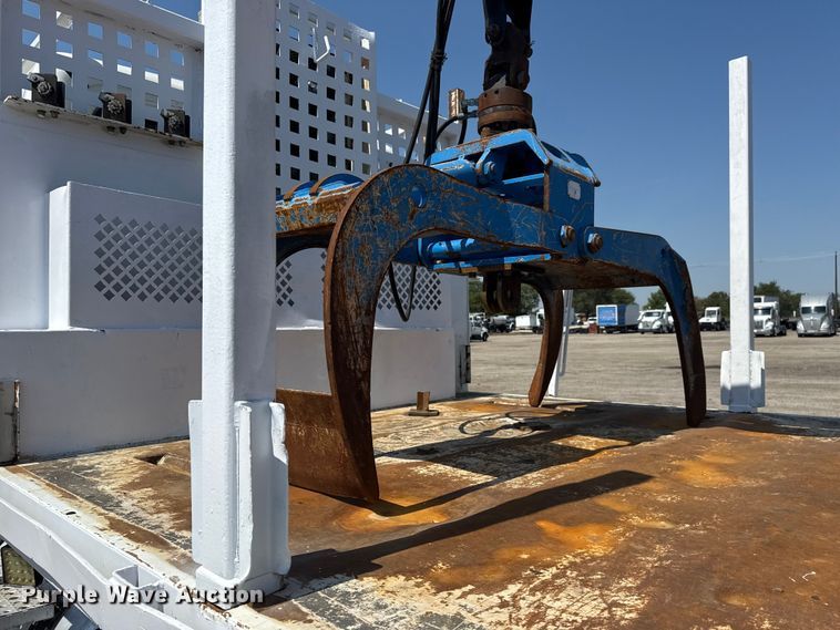 image for item NU9632 2012 Freightliner Business Class M2 grapple crane truck