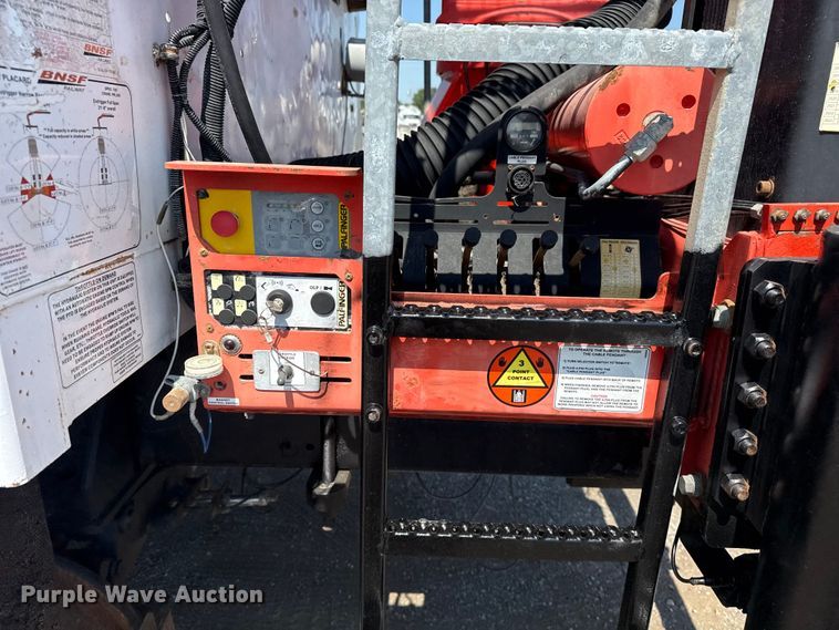 image for item NU9632 2012 Freightliner Business Class M2 grapple crane truck