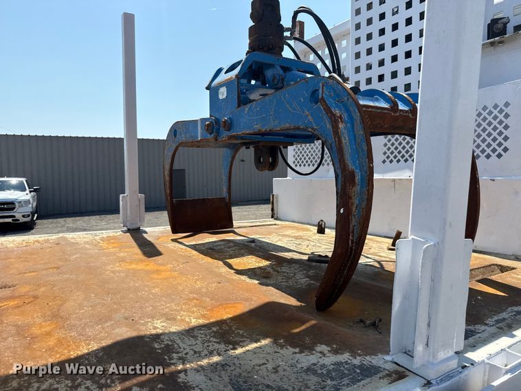 image for item NU9632 2012 Freightliner Business Class M2 grapple crane truck