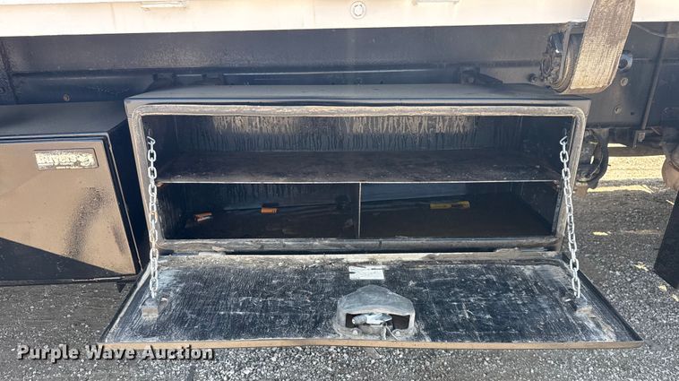 image for item NU9632 2012 Freightliner Business Class M2 grapple crane truck