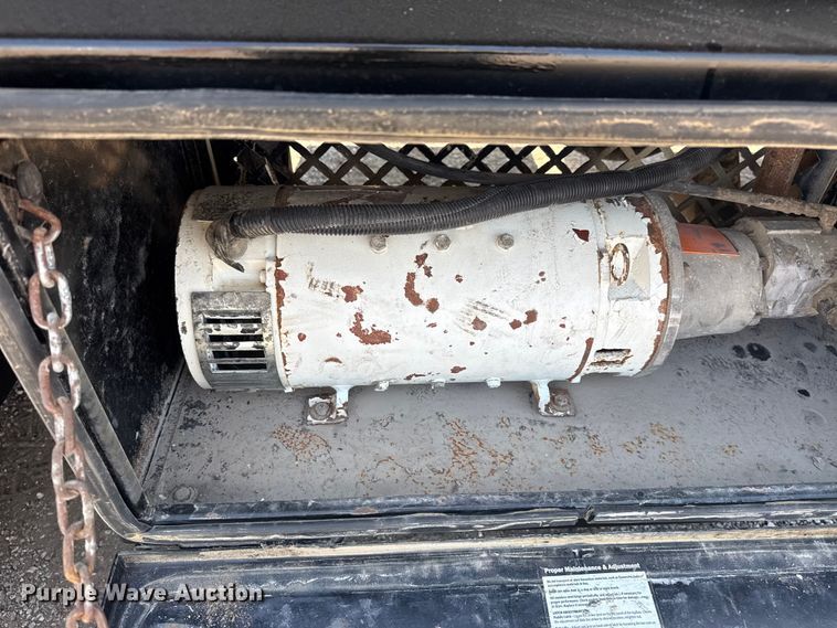 image for item NU9632 2012 Freightliner Business Class M2 grapple crane truck