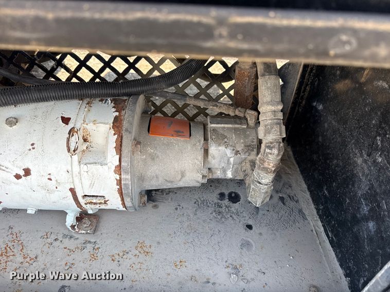 image for item NU9632 2012 Freightliner Business Class M2 grapple crane truck