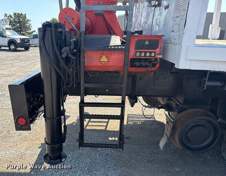 image for item NU9632 2012 Freightliner Business Class M2 grapple crane truck