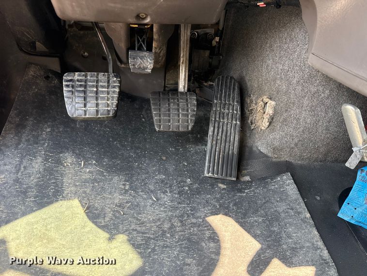 image for item NU9632 2012 Freightliner Business Class M2 grapple crane truck