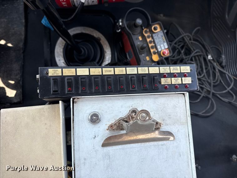 image for item NU9632 2012 Freightliner Business Class M2 grapple crane truck