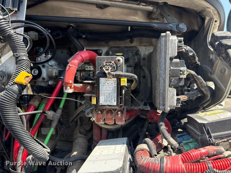 image for item NU9632 2012 Freightliner Business Class M2 grapple crane truck