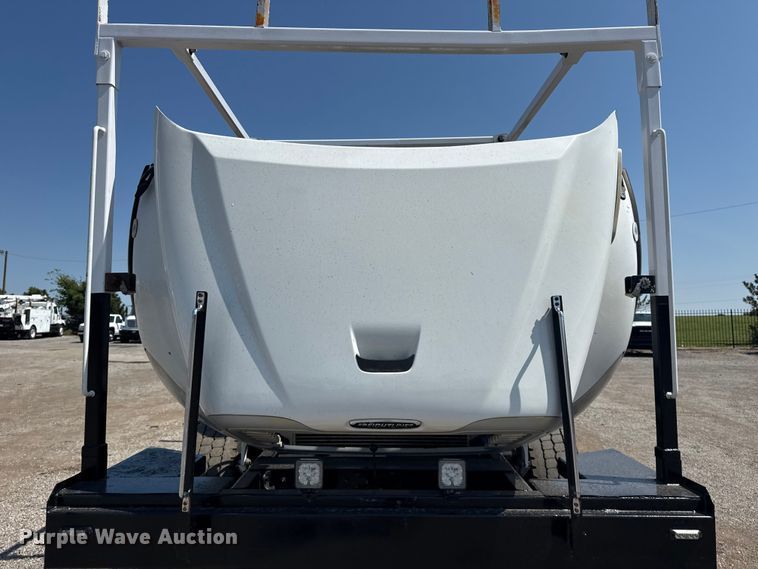 image for item NU9632 2012 Freightliner Business Class M2 grapple crane truck