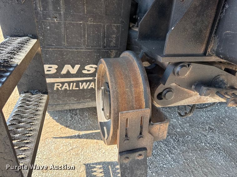 image for item NU9632 2012 Freightliner Business Class M2 grapple crane truck