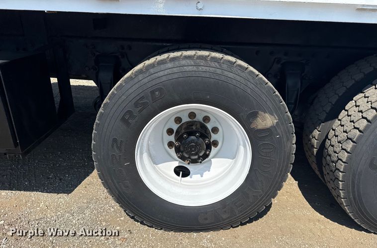 image for item NU9632 2012 Freightliner Business Class M2 grapple crane truck