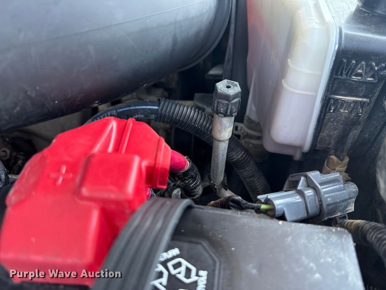 image for item NU9633 2017 Ford F550 Super Duty utility / service truck