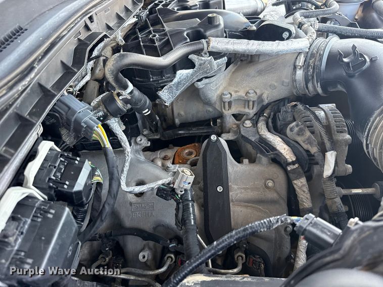 image for item NU9633 2017 Ford F550 Super Duty utility / service truck