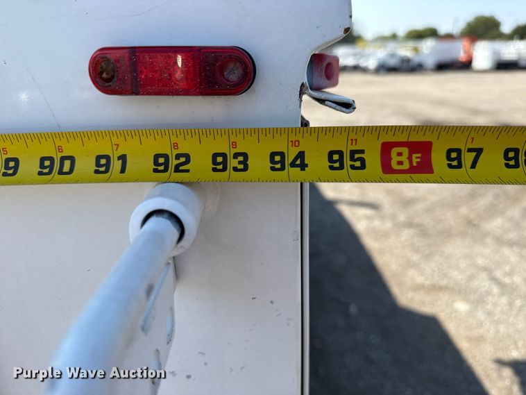 image for item NU9635 2019 Ford F350 Super Duty utility bed pickup truck