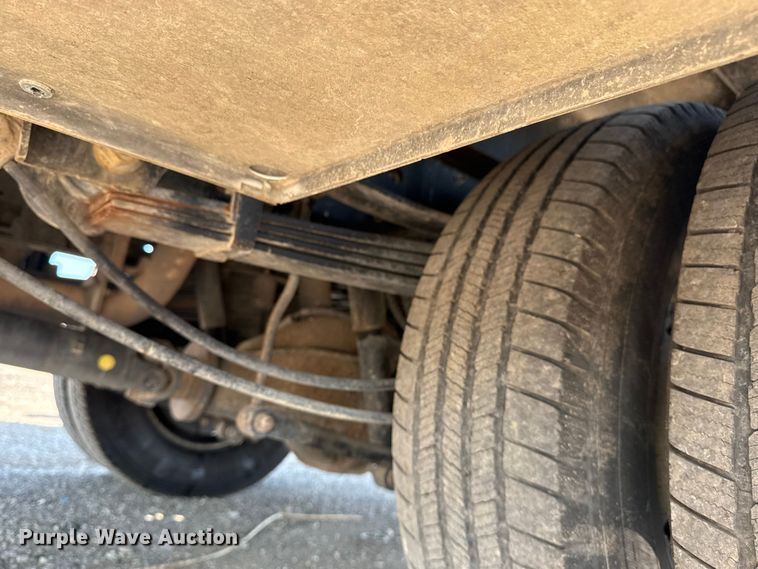 image for item NU9635 2019 Ford F350 Super Duty utility bed pickup truck