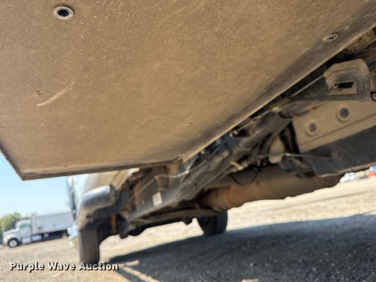 image for item NU9635 2019 Ford F350 Super Duty utility bed pickup truck