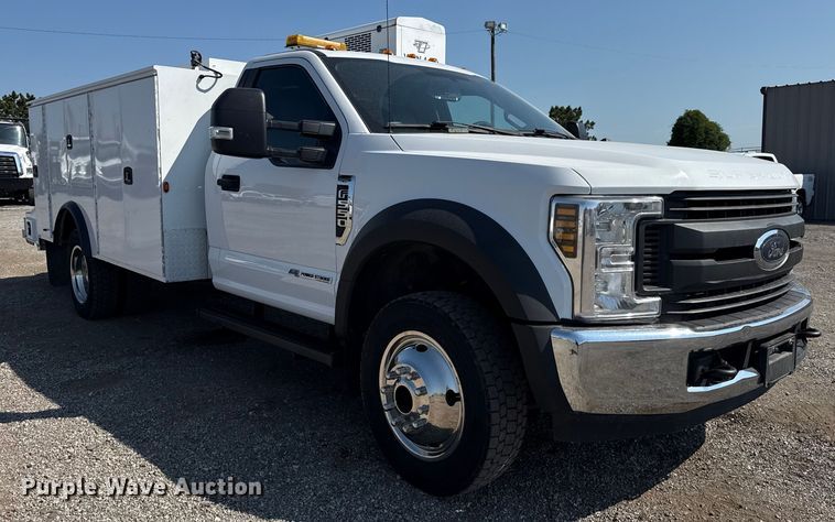 image for item NU9636 2018 Ford F550 Super Duty utility / service truck