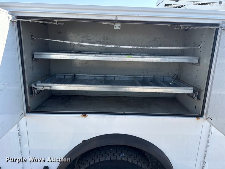 image for item NU9636 2018 Ford F550 Super Duty utility / service truck