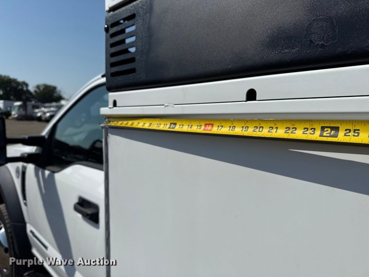 image for item NU9636 2018 Ford F550 Super Duty utility / service truck
