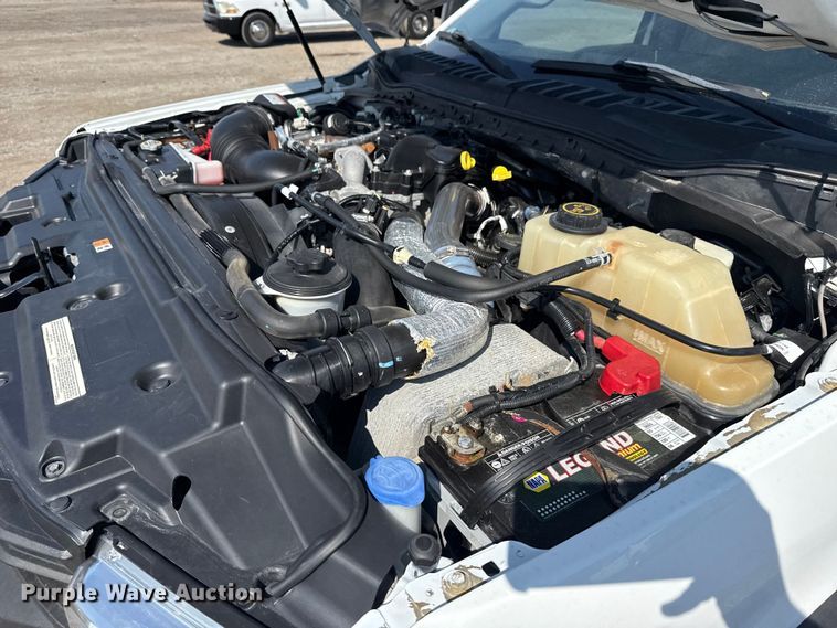 image for item NU9636 2018 Ford F550 Super Duty utility / service truck