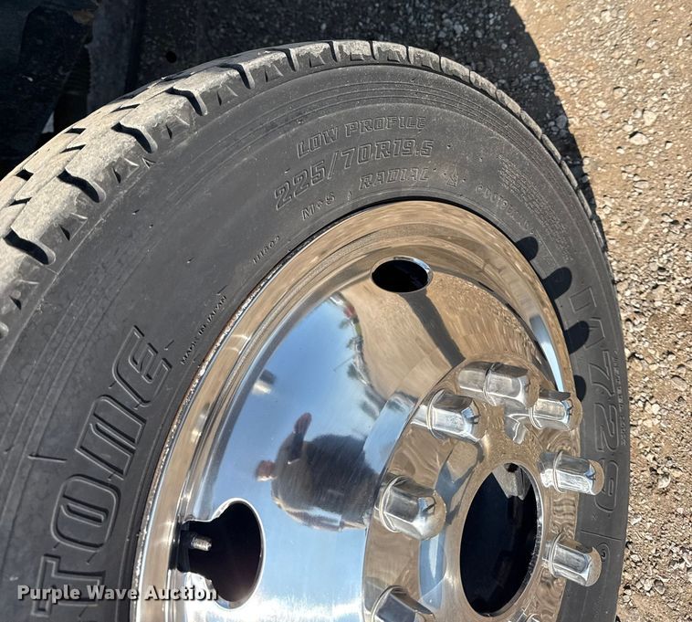 image for item NU9636 2018 Ford F550 Super Duty utility / service truck