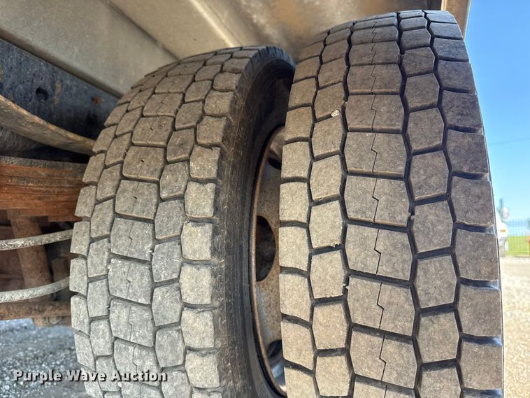 image for item NU9636 2018 Ford F550 Super Duty utility / service truck