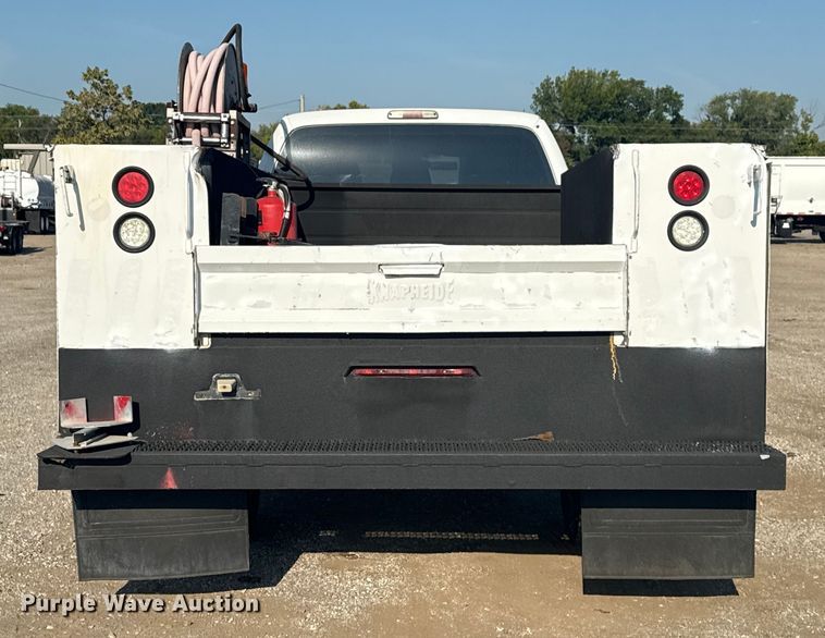 image for item NU9641 2012 Ford F550 Super Duty Crew Cab utility / service truck