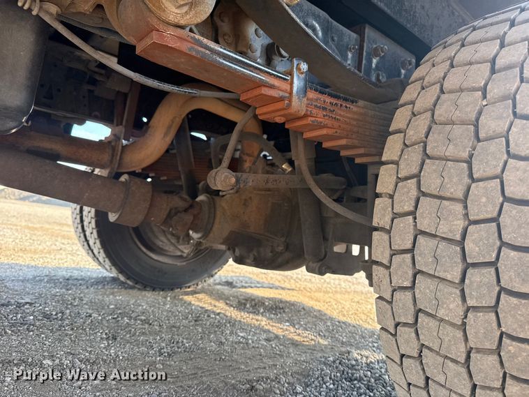 image for item NU9641 2012 Ford F550 Super Duty Crew Cab utility / service truck