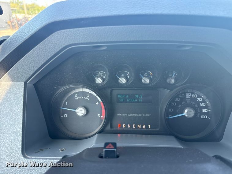 image for item NU9641 2012 Ford F550 Super Duty Crew Cab utility / service truck