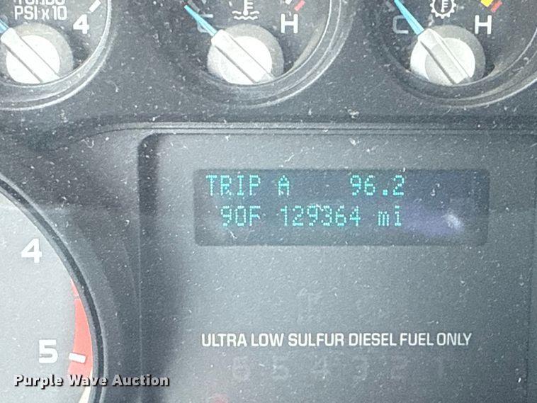 image for item NU9641 2012 Ford F550 Super Duty Crew Cab utility / service truck