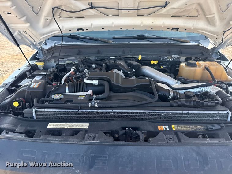 image for item NU9641 2012 Ford F550 Super Duty Crew Cab utility / service truck