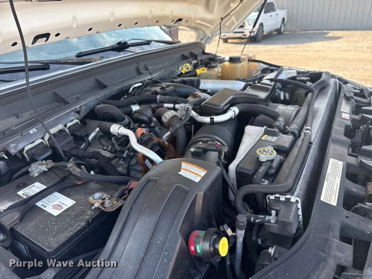 image for item NU9641 2012 Ford F550 Super Duty Crew Cab utility / service truck