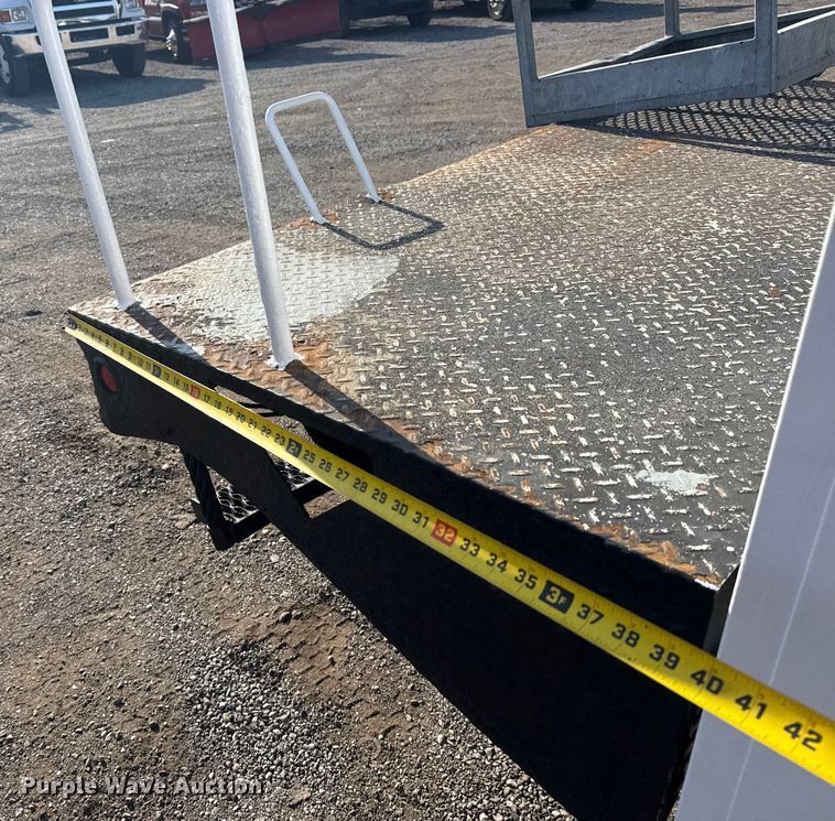 image for item NU9642 2011 Ford F550 Super Duty bucket truck